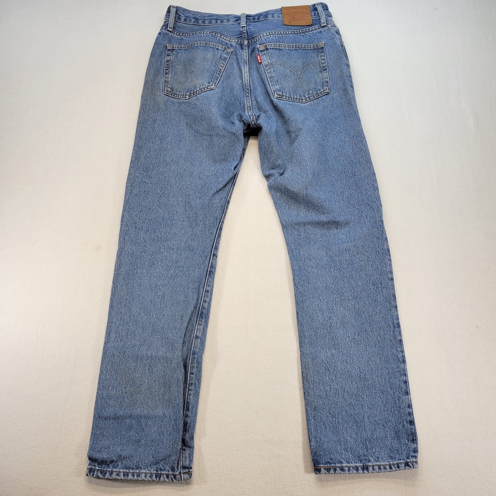 Levi's 501 Original Fit Jeans Womens 29x30 Blue Straight Leg Denim Button Fly - Picture 3 of 13
